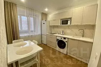 1-к кв. Томская область, Томск Учебная ул., 8 (40.0 м) - Фото 1