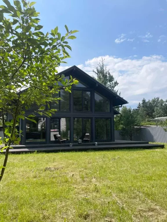Дом в Санкт-Петербург пос. Белоостров, Белоостровская ул., 20Б (200 м) - Фото 1