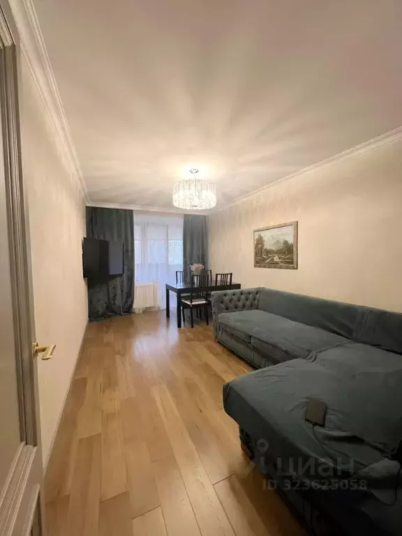 2-к кв. Москва ул. Генерала Антонова, 2 (65.0 м) - Фото 1