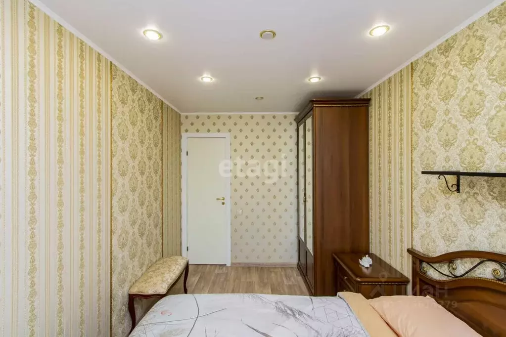 3-к кв. Тюменская область, Тюмень ул. Парфенова, 36 (58.7 м) - Фото 1