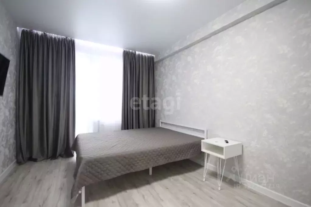 1-к кв. Ямало-Ненецкий АО, Новый Уренгой Сибирская ул., 31А (35.0 м) - Фото 1