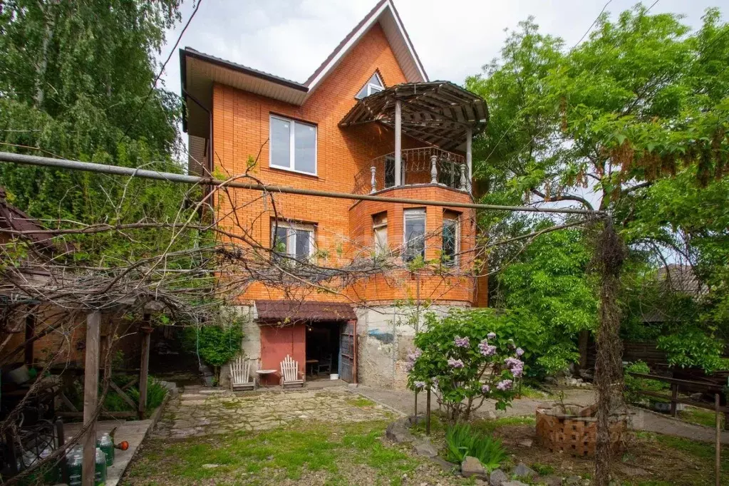 Дом в Ростовская область, Ростов-на-Дону ул. Патканяна (500 м) - Фото 1