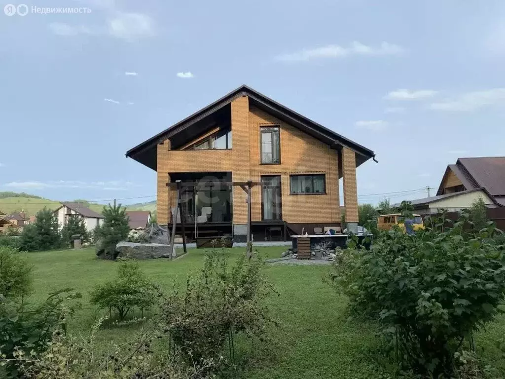 Дом в село Майма, улица М. Стяжкина (353.3 м) - Фото 2