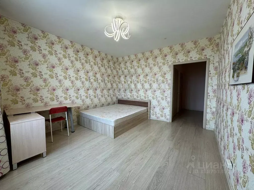 2-к кв. Свердловская область, Екатеринбург ул. 8 Марта, 194 (65.0 м) - Фото 1