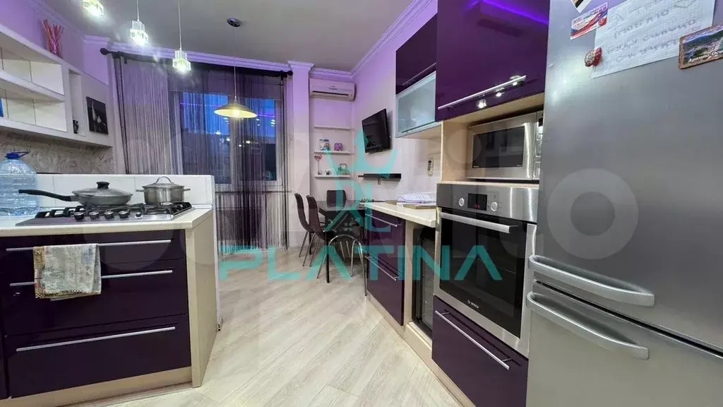 1-к. квартира, 52 м, 5/7 эт. - Фото 1