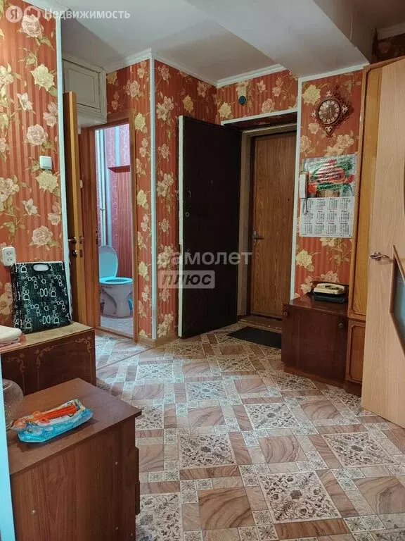 3-комнатная квартира: Майкоп, улица Коммунаров, 148 (65.3 м) - Фото 2