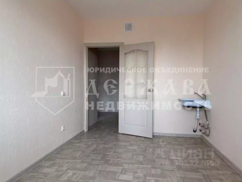 2-к кв. Кемеровская область, Кемерово ул. 1-я Линия, 18В/2 (42.47 м) - Фото 0