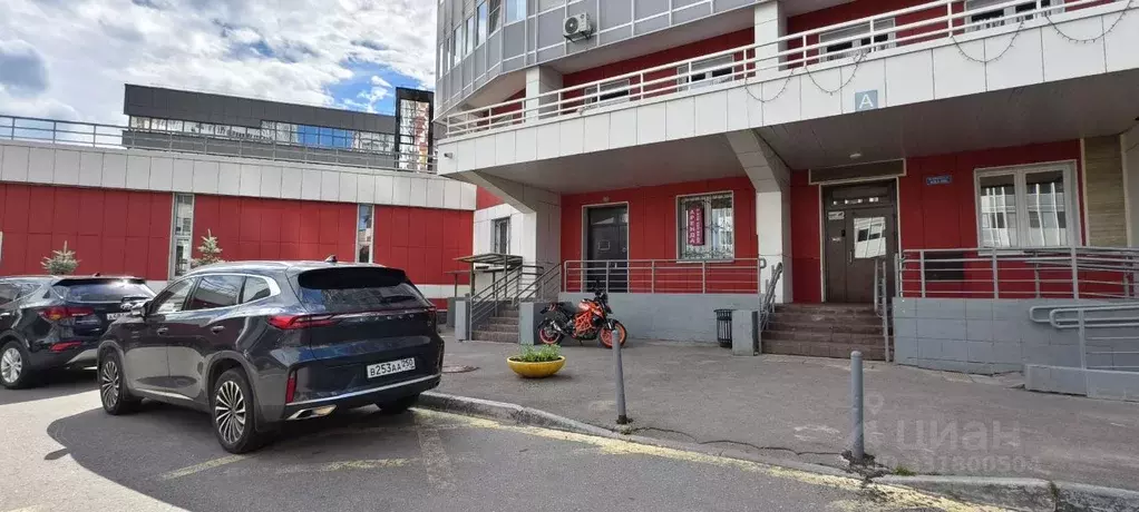 Помещение свободного назначения в Московская область, Красногорск ул. ... - Фото 1