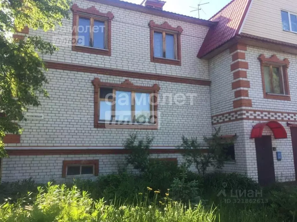 Дом в Марий Эл, Йошкар-Ола Комсомольский пер., 10/58 (362 м) - Фото 1