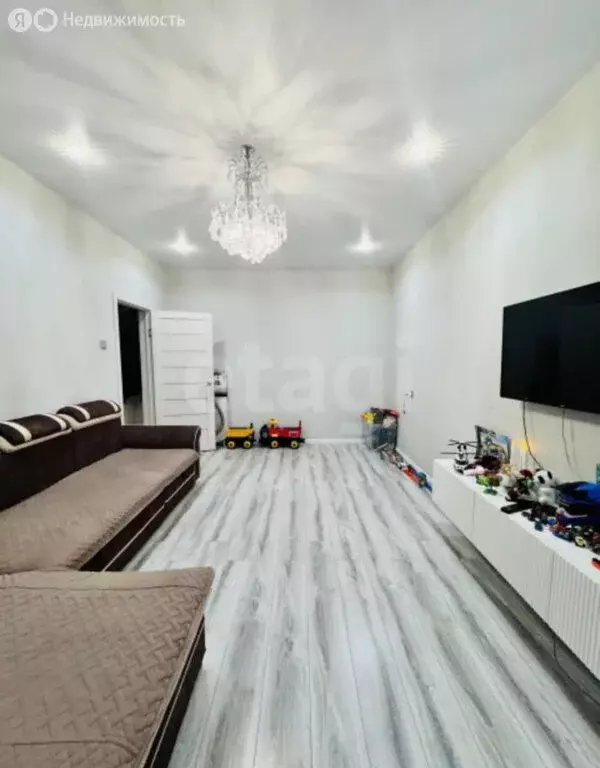 2-комнатная квартира: Якутск, улица Петра Алексеева, 83/9 (55.1 м) - Фото 1