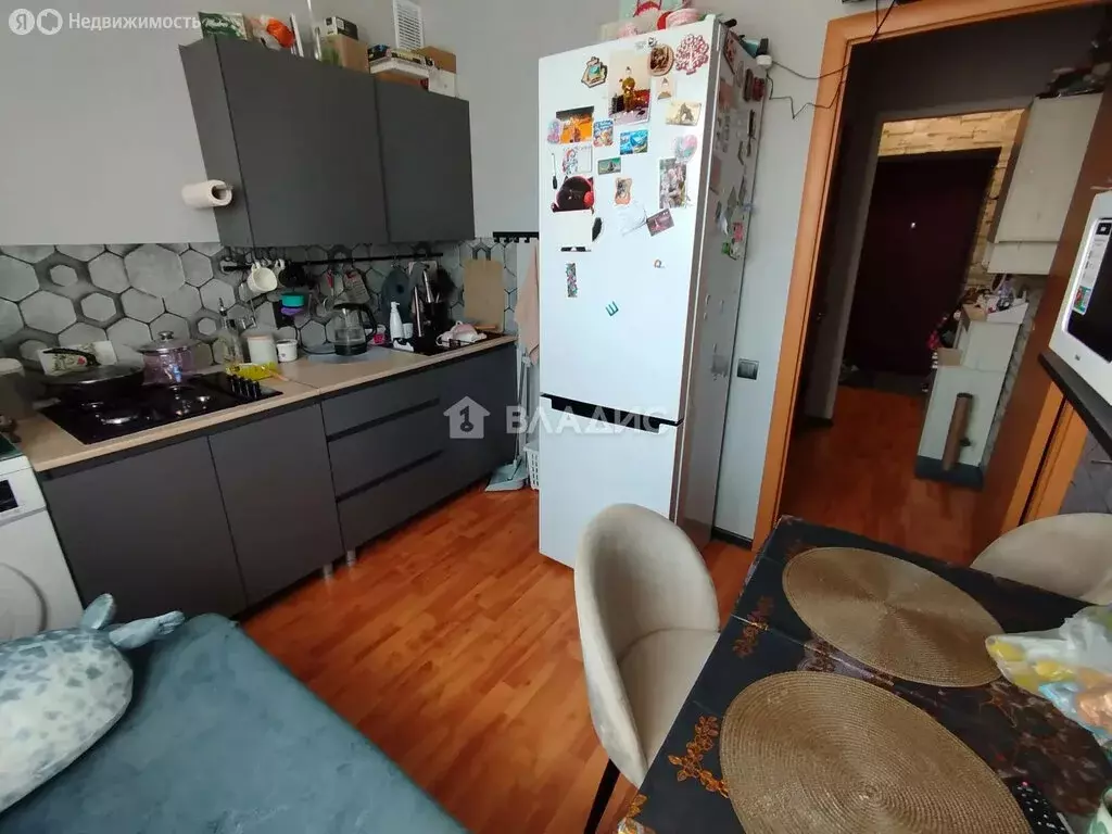 1-комнатная квартира: Строитель, Строительная улица, 16 (37.8 м) - Фото 2