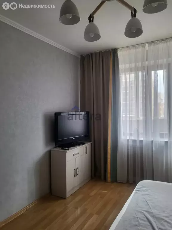 1-комнатная квартира: Казань, улица Академика Парина, 8 (37 м) - Фото 1