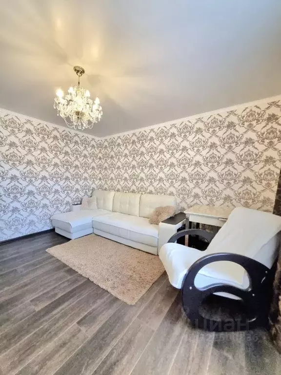 2-к кв. Пензенская область, Пенза Ладожская ул., 148А (55.6 м) - Фото 0