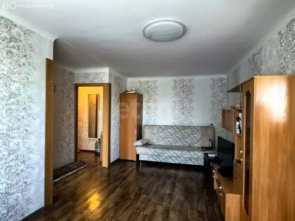 2-комнатная квартира: Юрга, улица Максименко, 2 (43.1 м) - Фото 0