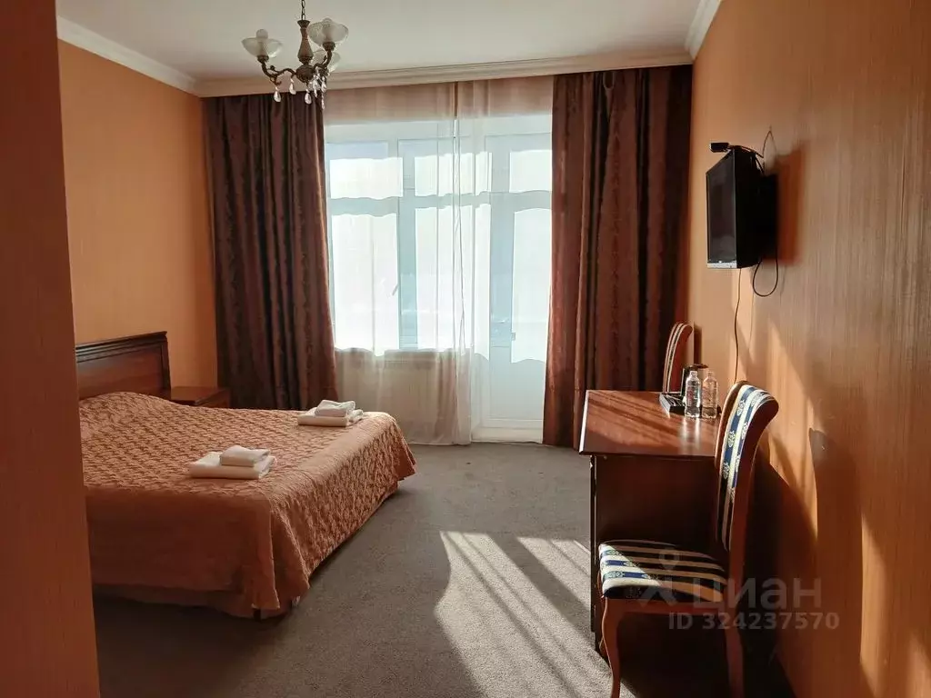 Комната Карачаево-Черкесия, Домбай кп ул. Карачаевская, 62 - Фото 1