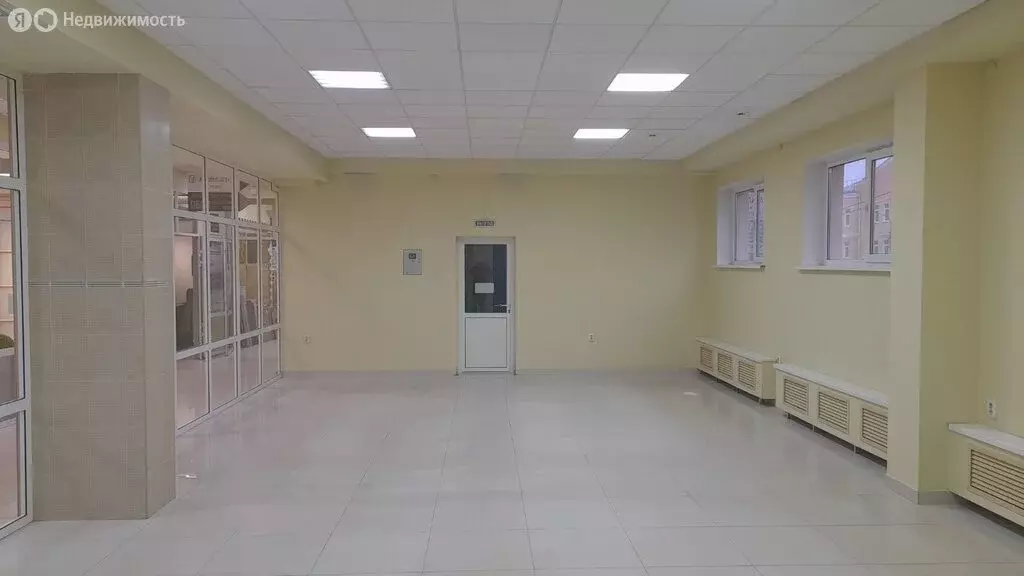 Торговая площадь (70.5 м) - Фото 2