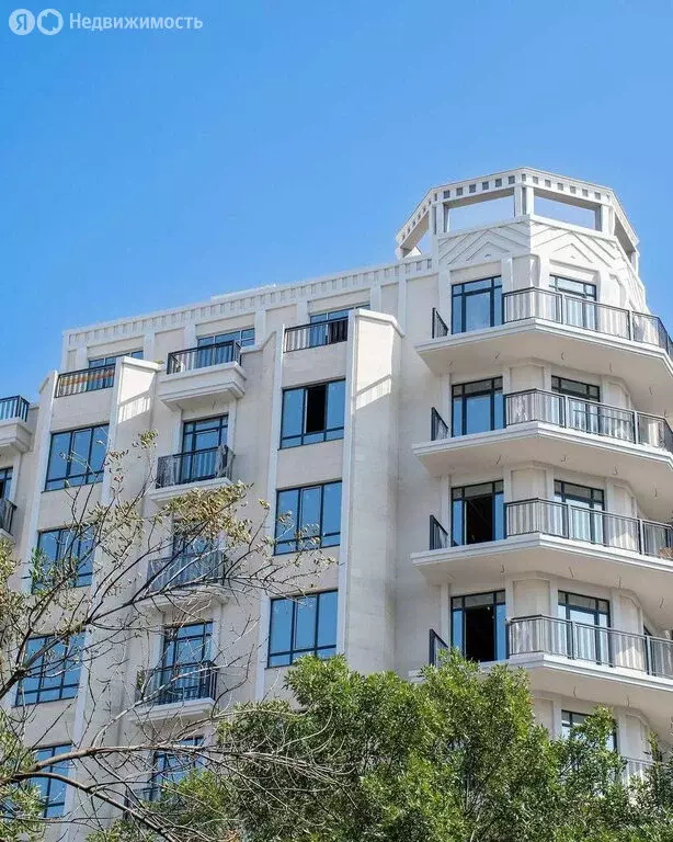 3-комнатная квартира: Нальчик, улица Ногмова, 18А (95 м) - Фото 0