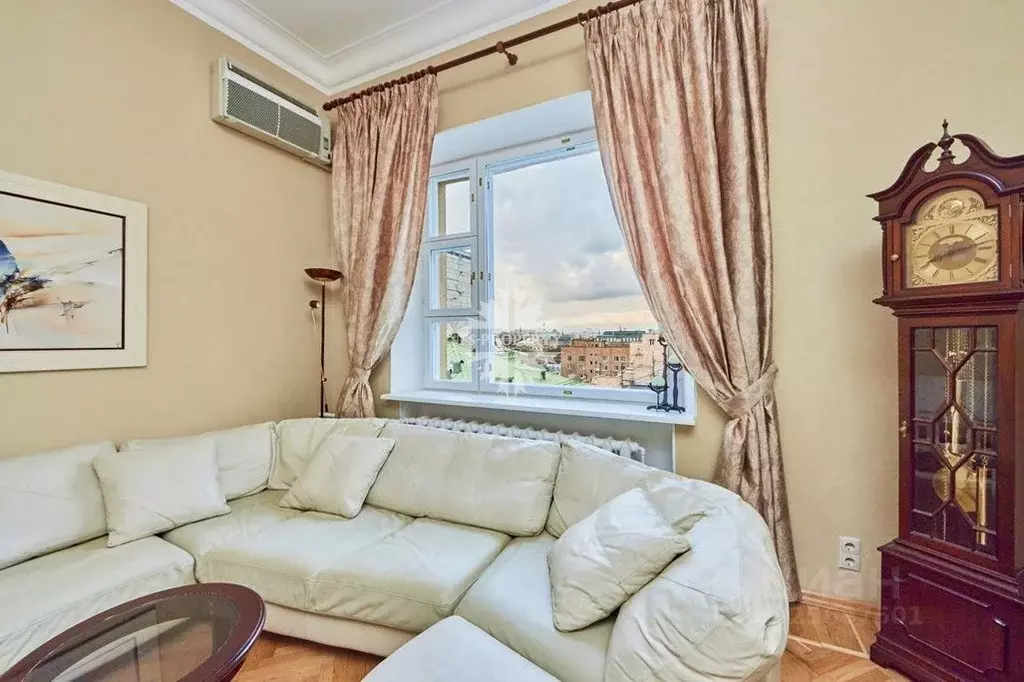 3-к кв. Москва Староконюшенный пер., 19 (105.0 м) - Фото 1