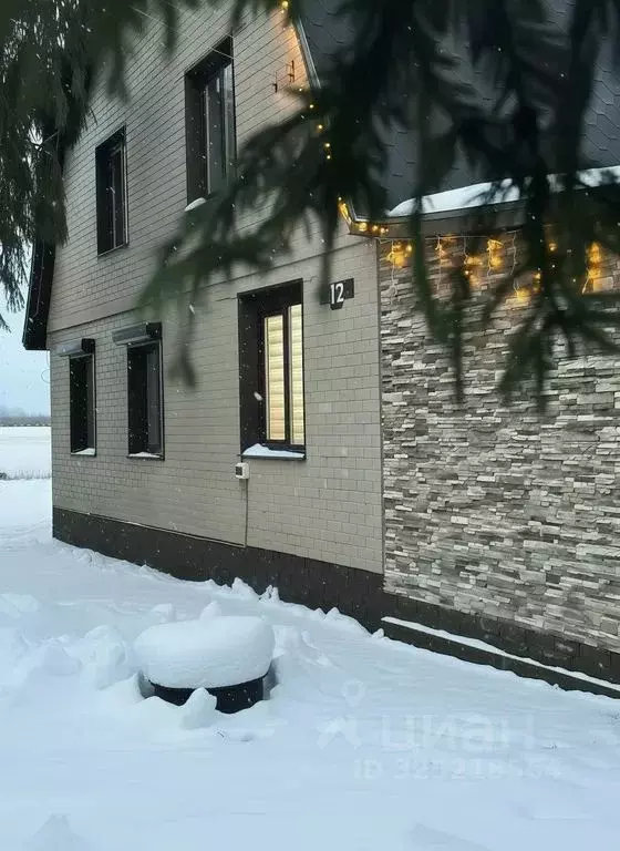 Дом в Тверская область, Конаковский муниципальный округ, д. Вараксино ... - Фото 1