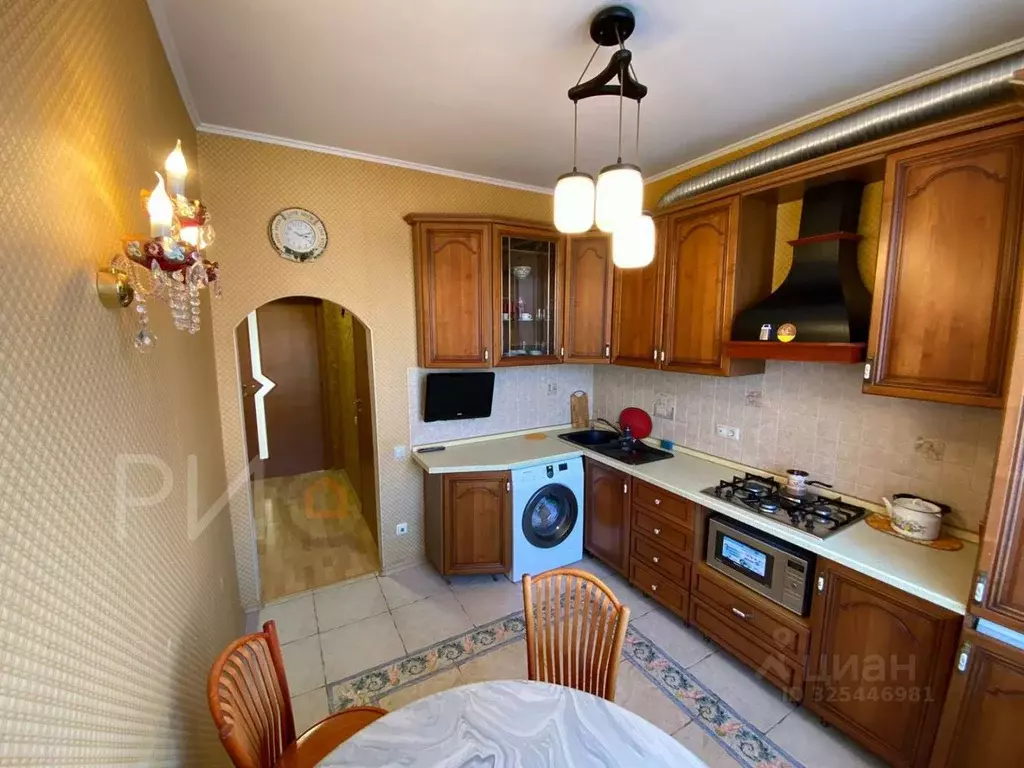 2-к кв. Севастополь ул. Ленина, 23 (54.0 м) - Фото 0