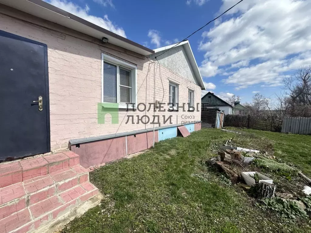 Дом в Орловская область, Свердловский район, Яковлевское с/пос, д. ... - Фото 2