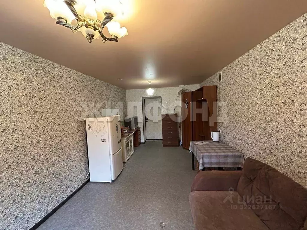 Комната Новосибирская область, Новосибирск ул. Петухова, 53 (19.0 м) - Фото 1