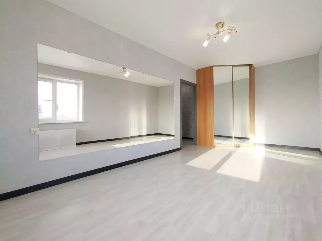 1-к кв. Самарская область, Тольятти ул. Фрунзе, 10А (37.4 м) - Фото 2