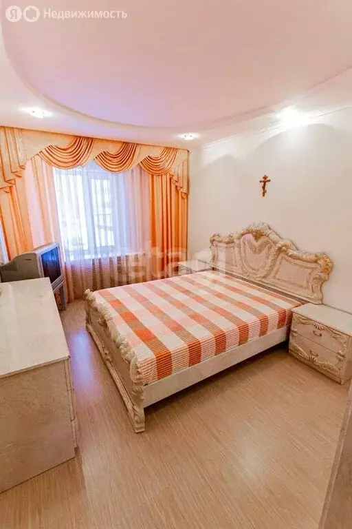 3-комнатная квартира: Ухта, Интернациональная улица, 64 (70.5 м) - Фото 1