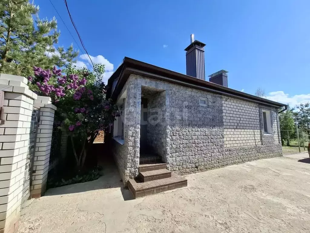 Дом в Саратовская область, Энгельсский район, Красноярское ... - Фото 1