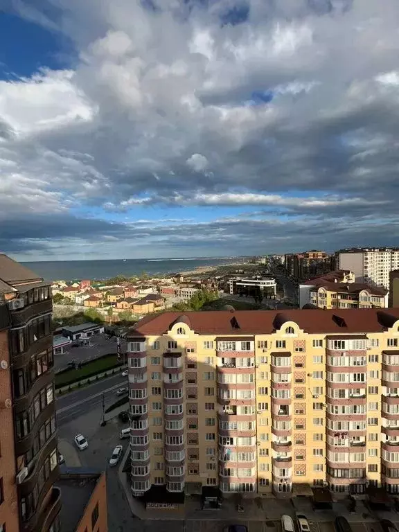 1-к кв. Дагестан, Каспийск просп. Акулиничева, 23к2 (64.0 м) - Фото 1