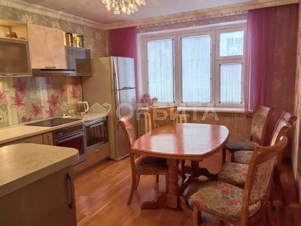 2-к кв. Тюменская область, Тюмень ул. Пермякова, 84к1 (67.2 м) - Фото 1