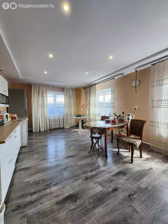 Дом в Кызыл, Курагинская улица (151.9 м) - Фото 1