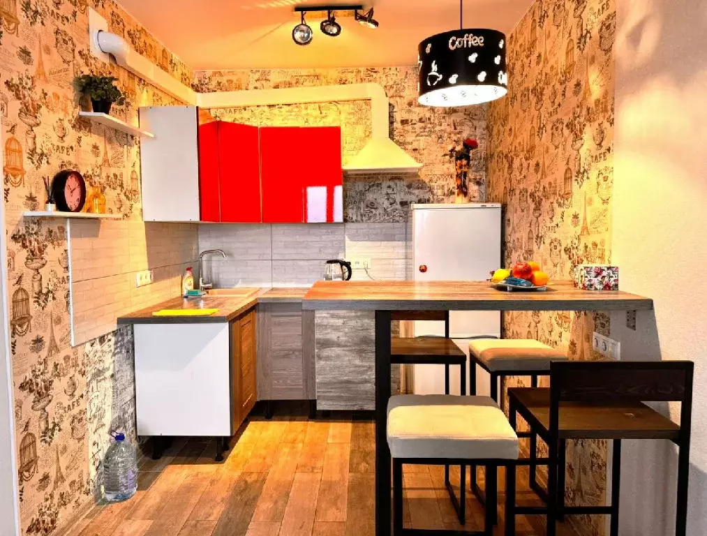 Продается 2-комнатная квартира - Фото 0