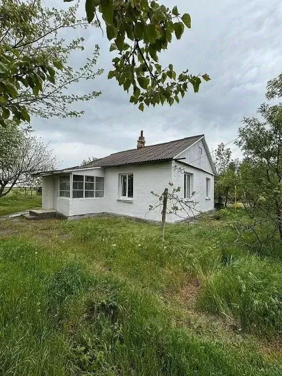 Дом в Крым, Кировский район, с. Партизаны ул. Юбилейная (45 м) - Фото 2