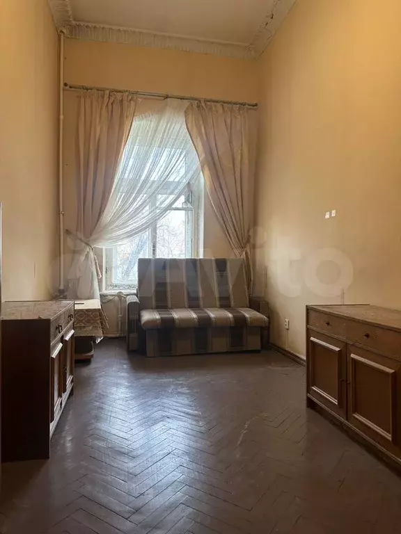 Комната 15,5 м в 6-к., 2/5 эт. - Фото 0
