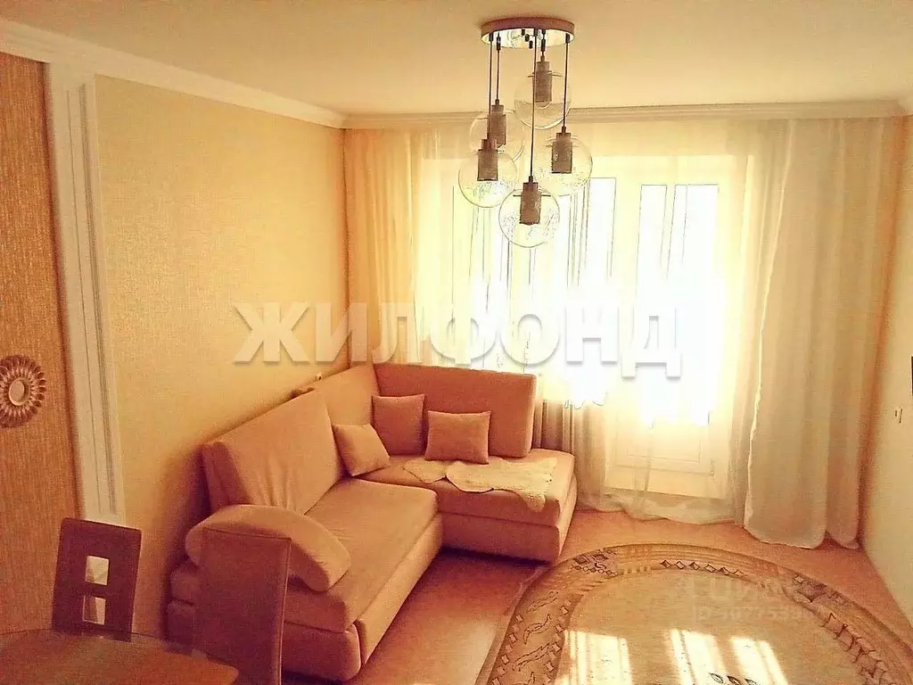 2-к кв. Томская область, Томск ул. 1-я Рабочая, 44 (64.0 м) - Фото 1