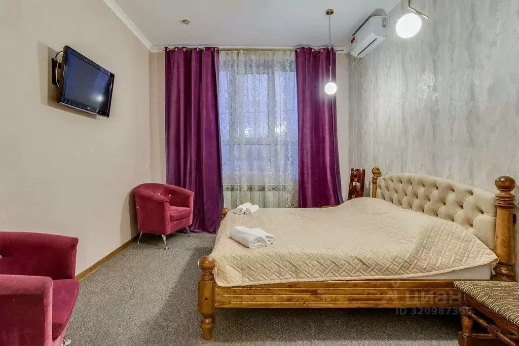 Комната Омская область, Омск Авиационная ул., 7 (24.0 м) - Фото 1