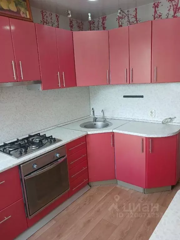 3-к кв. Волгоградская область, Волгоград Кузнецкая ул., 65 (62.0 м) - Фото 0