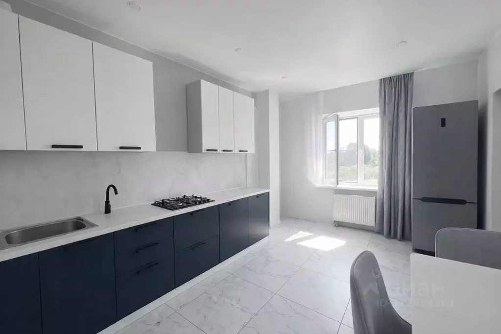 2-к кв. Псковская область, Псков Торошинская ул., 10 (57.0 м) - Фото 1