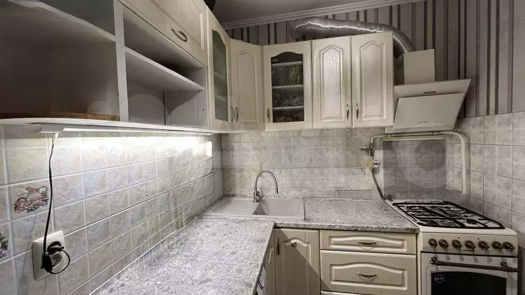 2-к. квартира, 49,5 м, 9/9 эт. - Фото 0