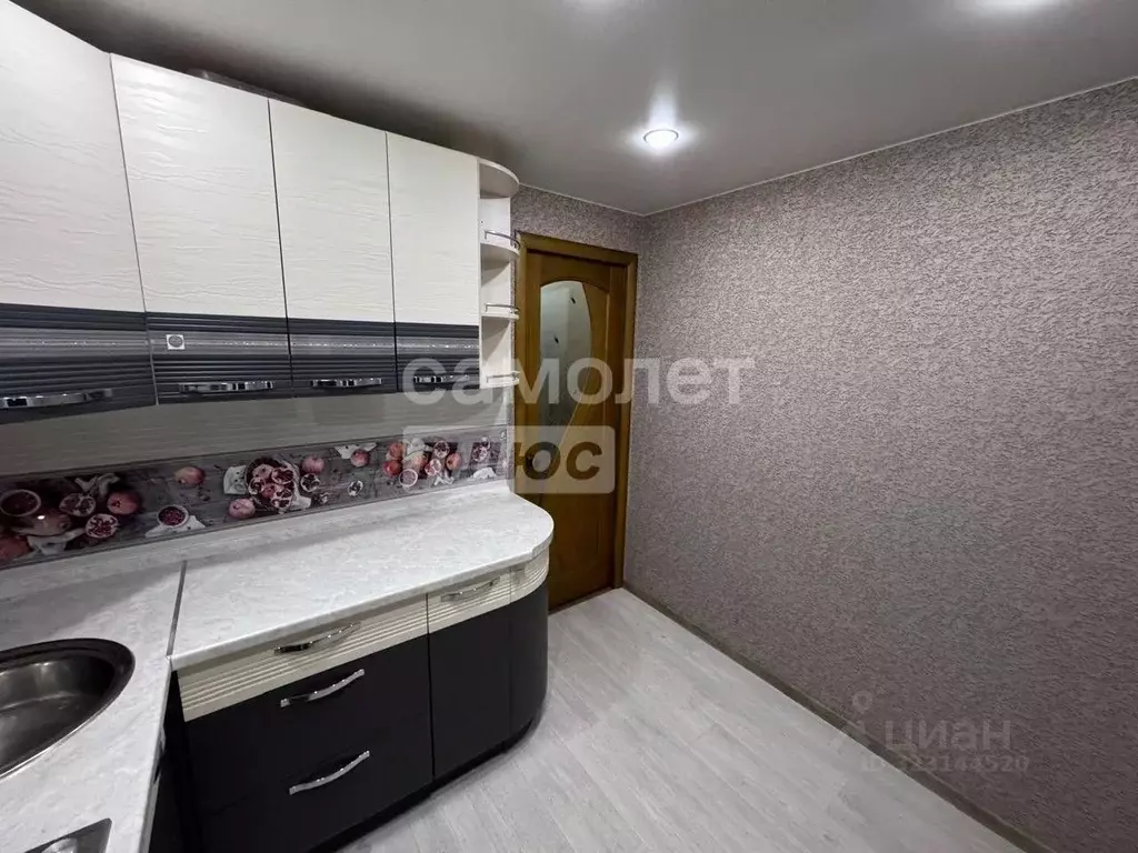 2-к кв. Свердловская область, Первоуральск ул. Пушкина, 26 (37.0 м) - Фото 2