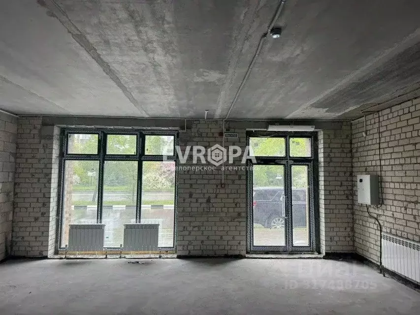 Торговая площадь в Ульяновская область, Ульяновск просп. Туполева, 33А ... - Фото 0