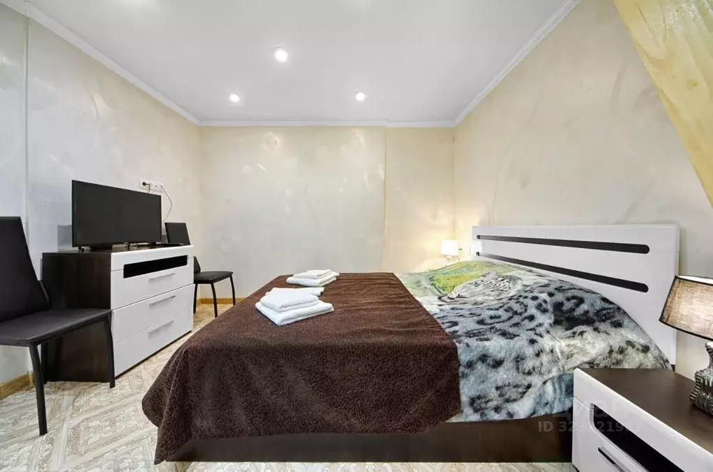 2-к кв. Ставропольский край, Пятигорск Октябрьская ул., 64 (55.0 м) - Фото 1