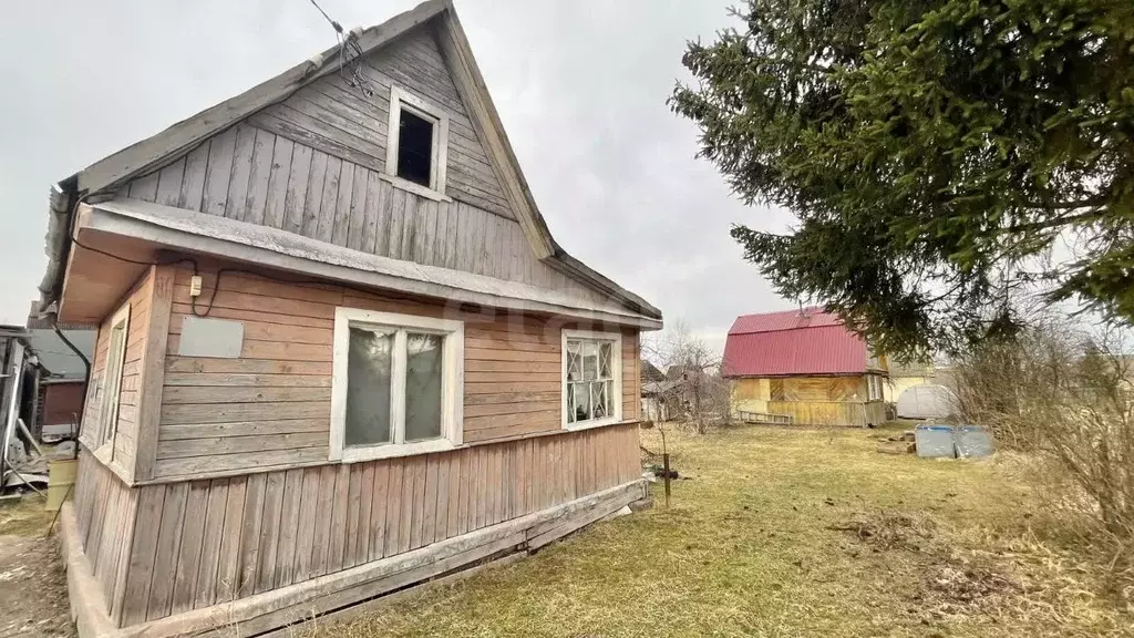 Дом в Ленинградская область, Киришский район, Кусинское с/пос, Рассвет ... - Фото 1