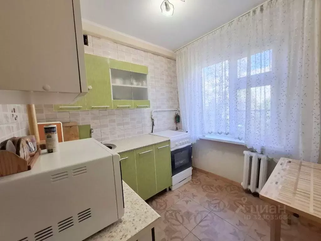 1-к кв. Краснодарский край, Армавир Азовская ул., 10 (30.3 м) - Фото 1