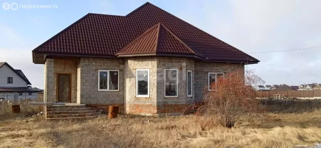 Дом в Старый Оскол, Ровенская улица (158 м) - Фото 1