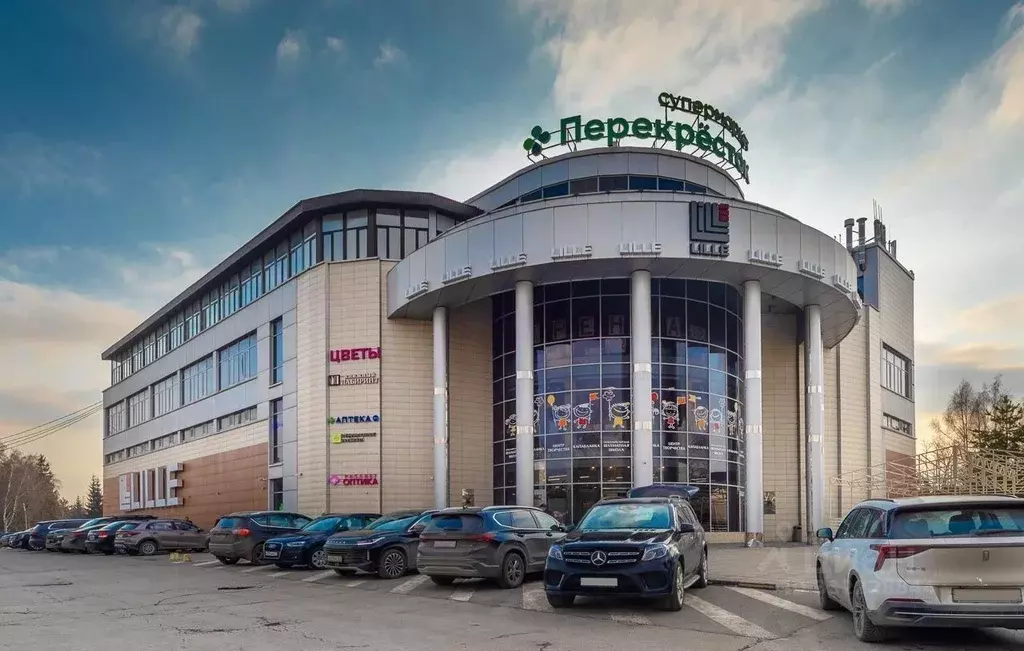 Офис в Московская область, Одинцовский городской округ, д. Лапино ш. ... - Фото 1