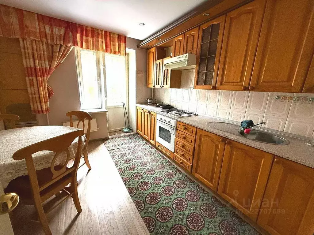 3-к кв. Смоленская область, Смоленск ул. Черняховского, 44 (68.0 м) - Фото 1