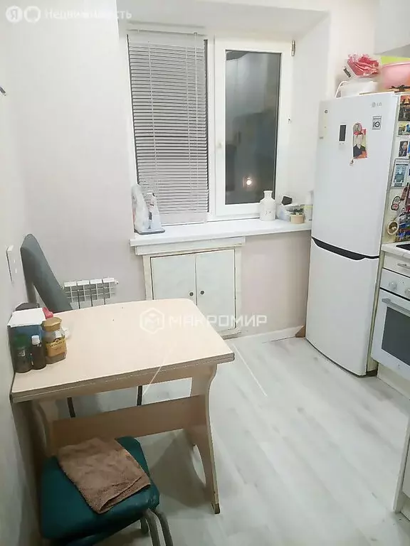 2-комнатная квартира: Кингисепп, улица Иванова, 11 (42 м) - Фото 1