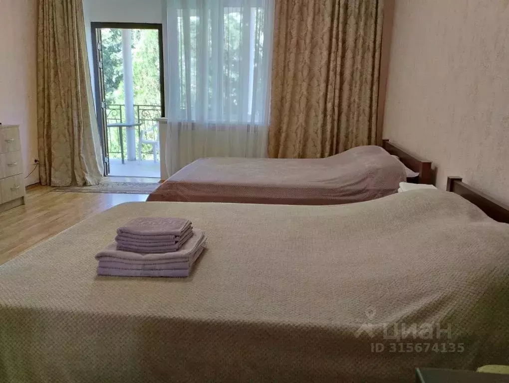 Комната Крым, Алушта муниципальный округ, с. Кипарисное ул. Лесная, 3Б - Фото 1